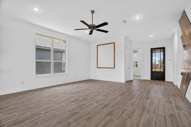 620 Godley, Godley, TX 76044