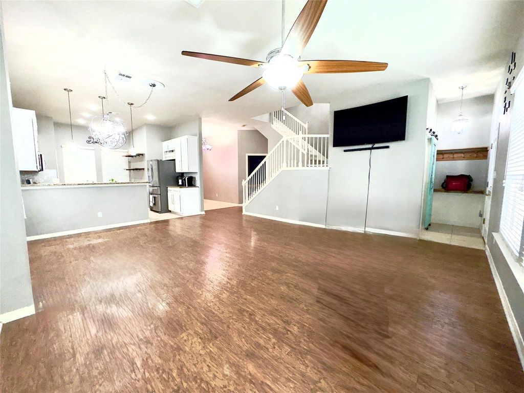 401 Witte RD, Kyle, TX 78640