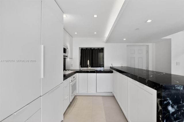 120 Jefferson Ave 12009, Miami Beach, FL 33139