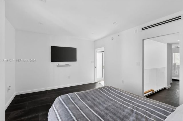 120 Jefferson Ave 12009, Miami Beach, FL 33139