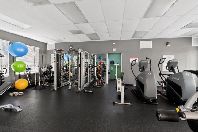 120 Jefferson Ave 12009, Miami Beach, FL 33139