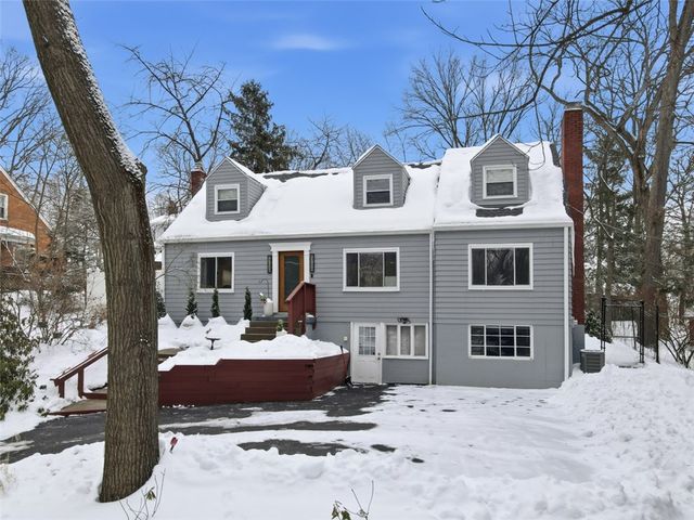 8468 Peebles Rd, Mccandless, PA 15237