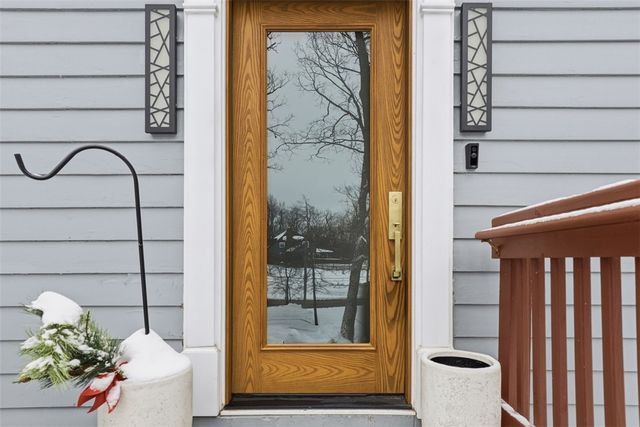 8468 Peebles Rd, Mccandless, PA 15237