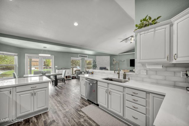 2983 Hot Springs Drive, Minden, NV 89423