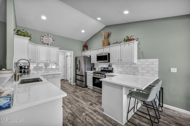 2983 Hot Springs Drive, Minden, NV 89423