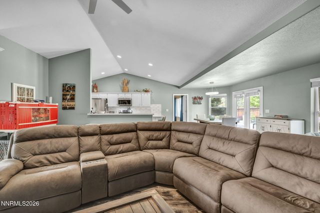 2983 Hot Springs Drive, Minden, NV 89423
