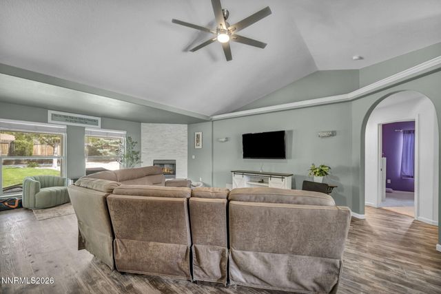 2983 Hot Springs Drive, Minden, NV 89423