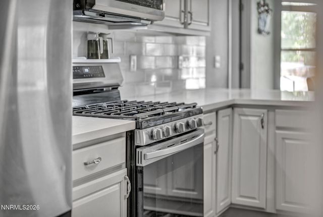 2983 Hot Springs Drive, Minden, NV 89423