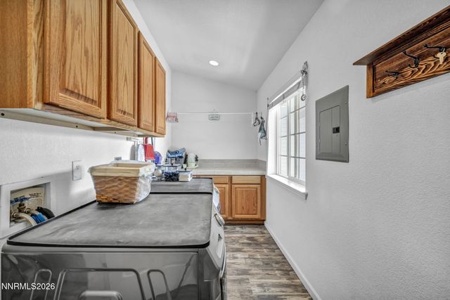 2983 Hot Springs Drive, Minden, NV 89423