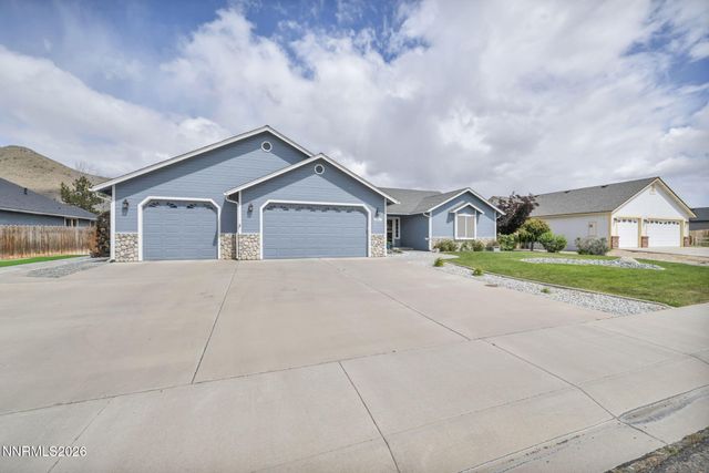 2983 Hot Springs Drive, Minden, NV 89423