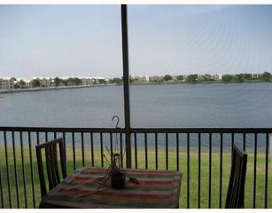 2647 NW 33rd Street 2310, Oakland Park, FL 33309