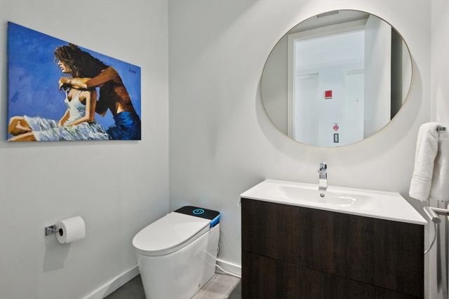 56 W HURON Street 9, Chicago, IL 60654