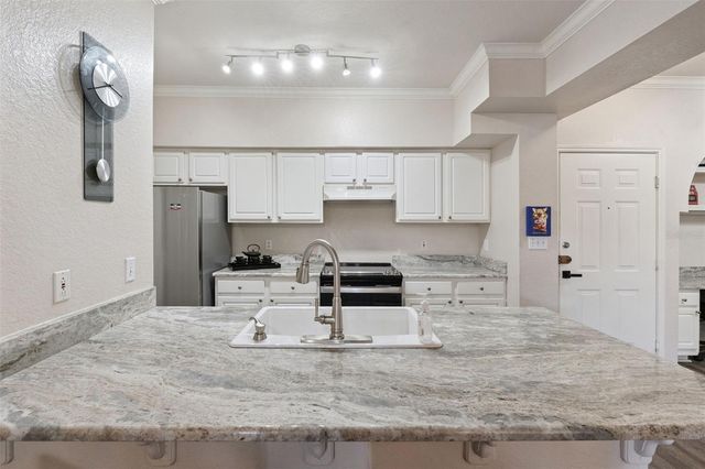 911 N ORANGE AVENUE 509, Orlando, FL 32801