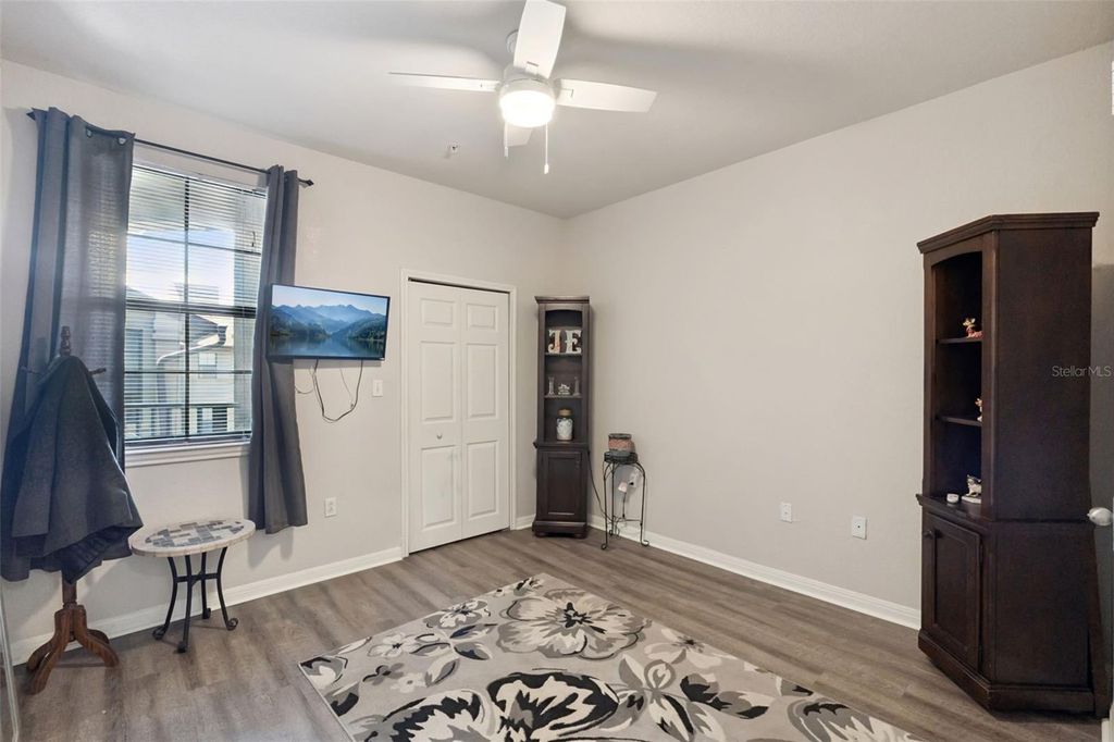Image 17 of property listing at 911 N ORANGE AVENUE 509, Orlando, FL 32801