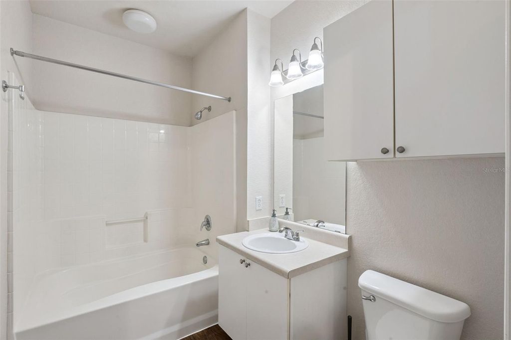 Image 20 of property listing at 911 N ORANGE AVENUE 509, Orlando, FL 32801
