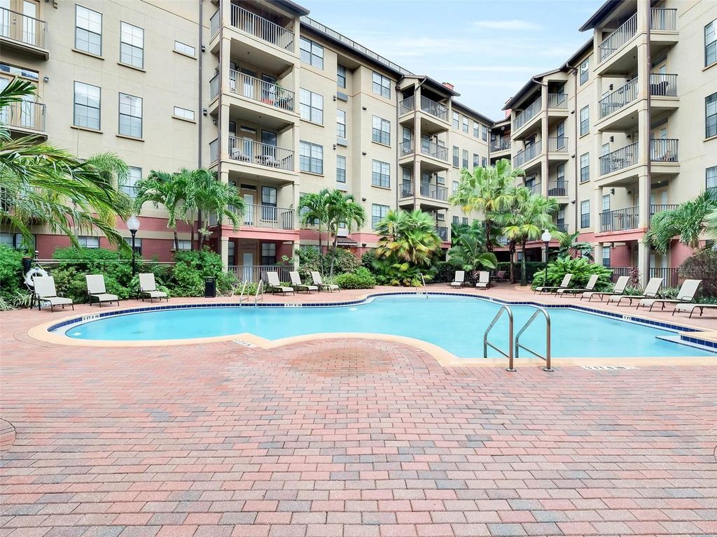 Image 26 of property listing at 911 N ORANGE AVENUE 509, Orlando, FL 32801