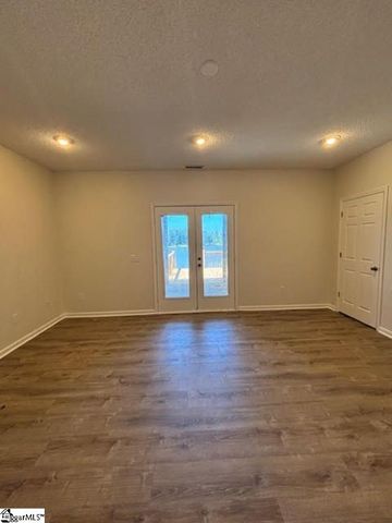 227 Lyman Lake Road, Lyman, SC 29365
