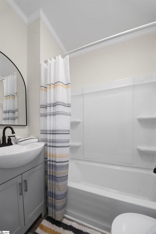 450 Crestwood Drive, Salem, SC 29676