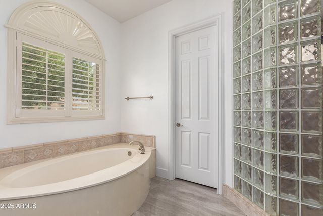 4711 E Buckboard Court, Gilbert, AZ 85297