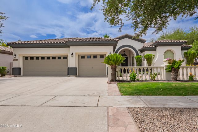 4711 E Buckboard Court, Gilbert, AZ 85297