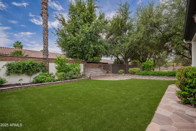 4711 E Buckboard Court, Gilbert, AZ 85297