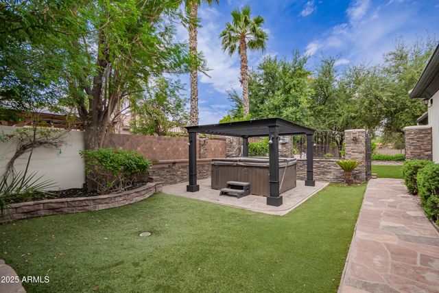 4711 E Buckboard Court, Gilbert, AZ 85297
