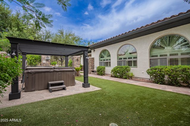 4711 E Buckboard Court, Gilbert, AZ 85297