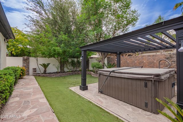 4711 E Buckboard Court, Gilbert, AZ 85297