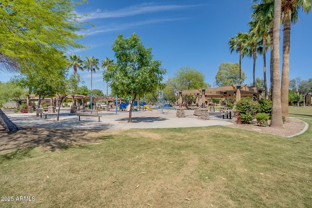 4711 E Buckboard Court, Gilbert, AZ 85297