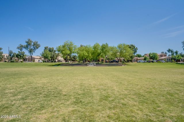 4711 E Buckboard Court, Gilbert, AZ 85297