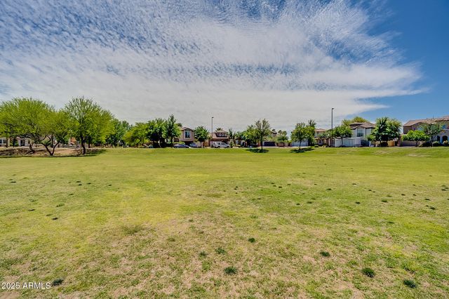 4711 E Buckboard Court, Gilbert, AZ 85297