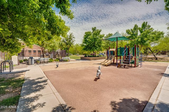 4711 E Buckboard Court, Gilbert, AZ 85297