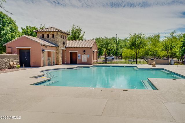 4711 E Buckboard Court, Gilbert, AZ 85297