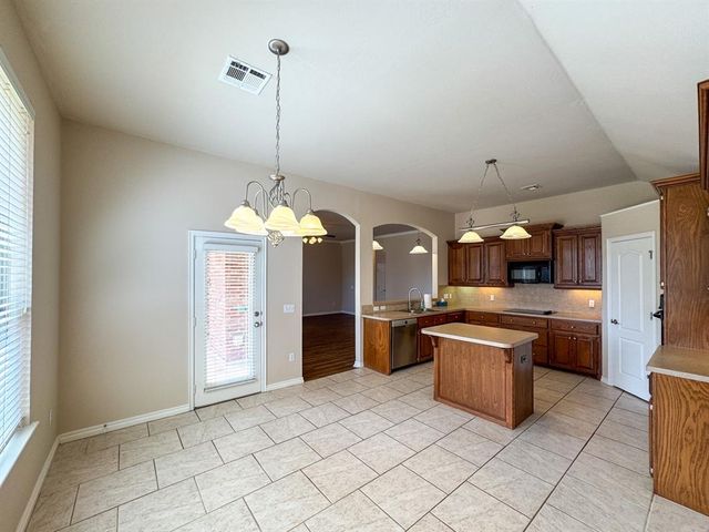 2909 Tropicana Avenue, Norman, OK 73071