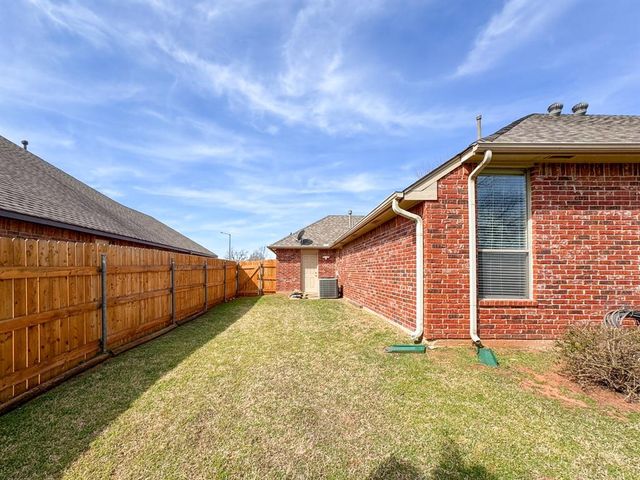 2909 Tropicana Avenue, Norman, OK 73071