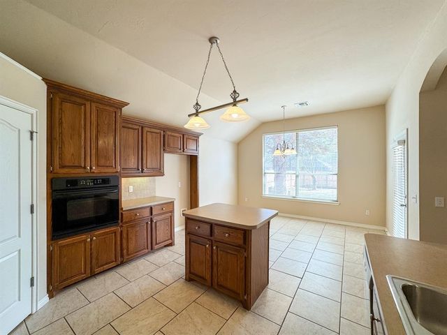 2909 Tropicana Avenue, Norman, OK 73071