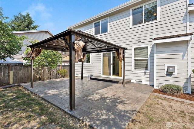 7228 200th Street Ct E, Spanaway, WA 98387
