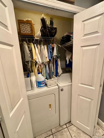 385 Anita Lane, Ledbetter, KY 42058