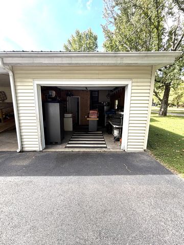 385 Anita Lane, Ledbetter, KY 42058
