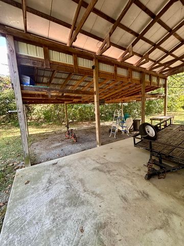 385 Anita Lane, Ledbetter, KY 42058