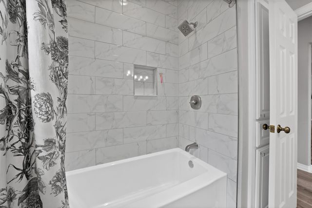 300 Buena Vista Drive, Willow Park, TX 76087