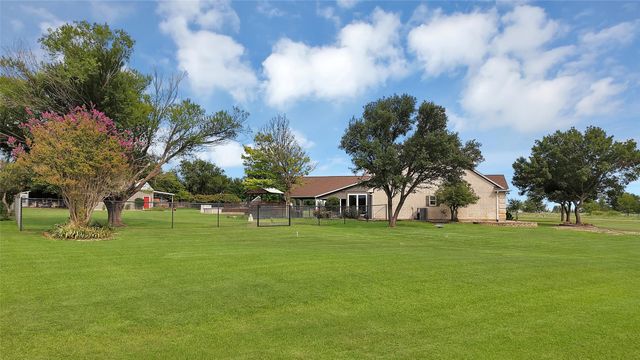 300 Buena Vista Drive, Willow Park, TX 76087