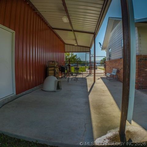 4100 N Wood Highway, Okmulgee, OK 74447