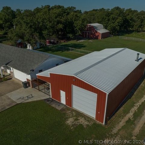 4100 N Wood Highway, Okmulgee, OK 74447