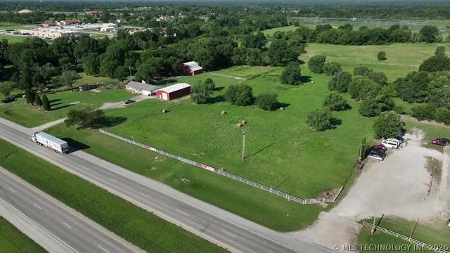 4100 N Wood Highway, Okmulgee, OK 74447