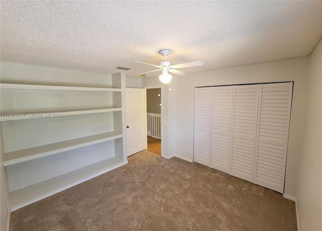 723 Juniper Ln, Weston, FL 33327