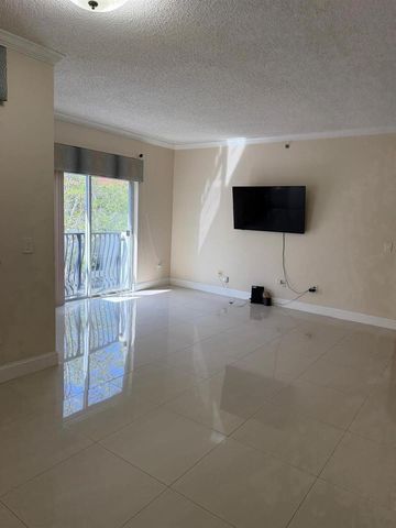 3225 NE 184th Street 10303, Aventura, FL 33160