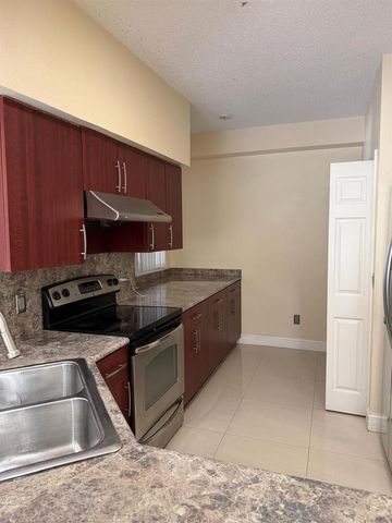3225 NE 184th Street 10303, Aventura, FL 33160