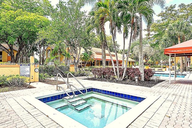 1122 Coral Club Dr 1122, Coral Springs, FL 33071