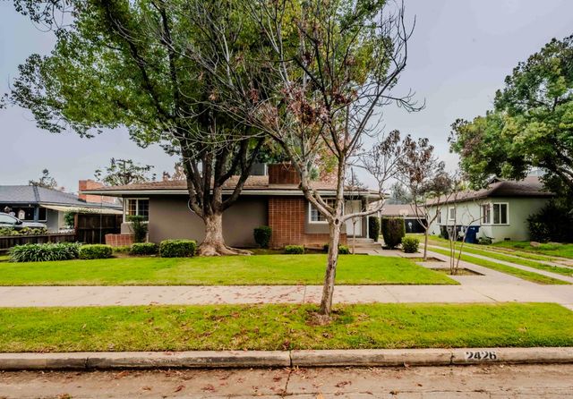 2426 N Adoline Avenue, Fresno, CA 93705